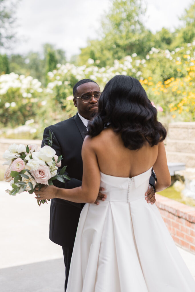 Louisville wedding photographer captures intentional and elegant moments at Hazelnut Farm.