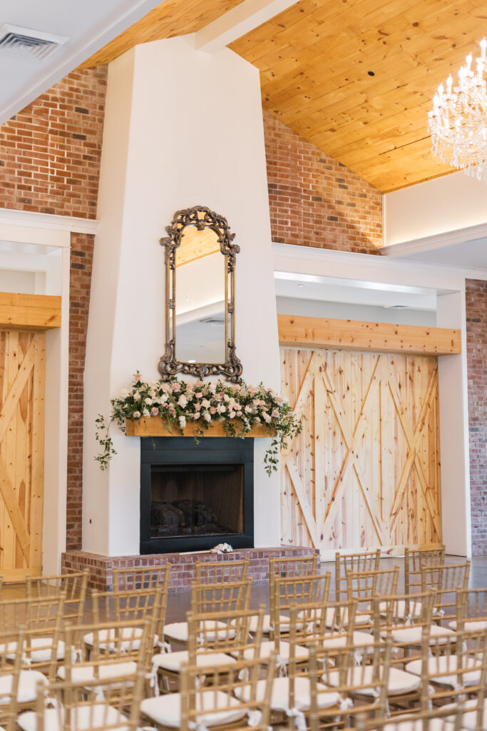 Fine art details and refined design elements at Hazelnut Farm wedding in Louisville, KY.